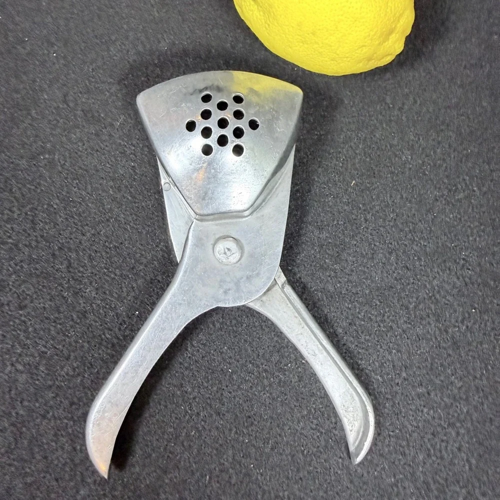 Vintage Japan Cast Aluminum Manual Citrus Lemon Lime Wedge Squeezer Juicer Press